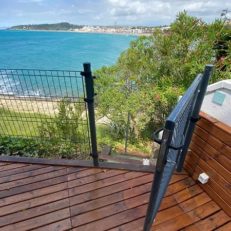 Sea House *